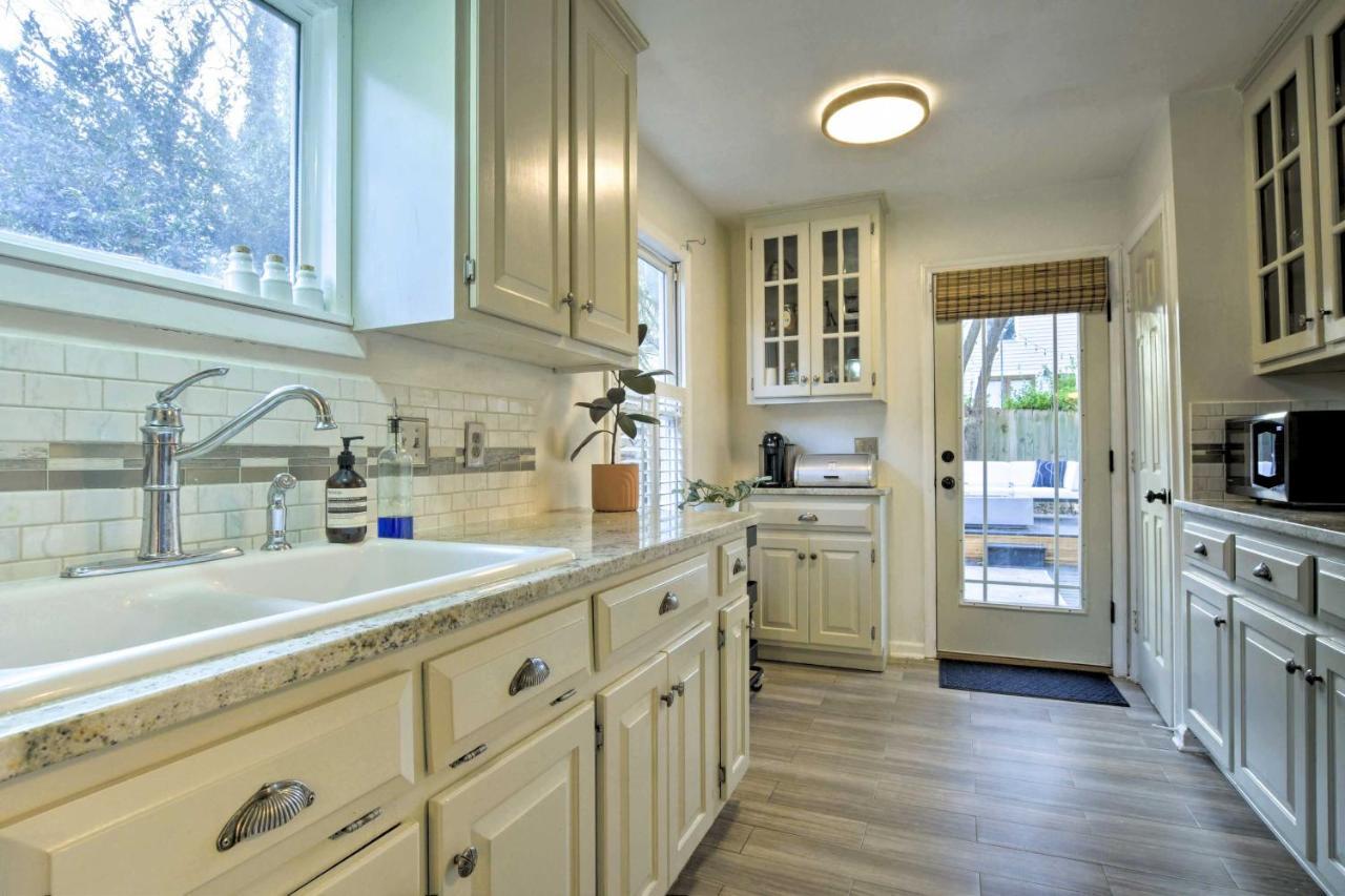 Home With Outdoor Oasis In Downtown Raleigh! Εξωτερικό φωτογραφία